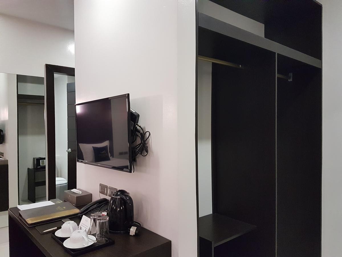 Mezzo Hotel Cebu Dış mekan fotoğraf
