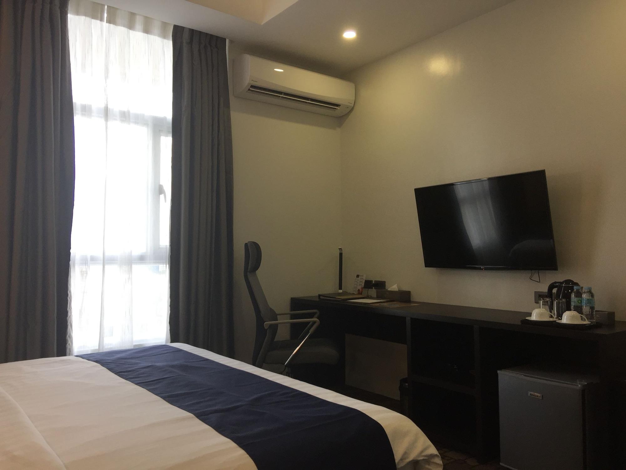 Mezzo Hotel Cebu Dış mekan fotoğraf