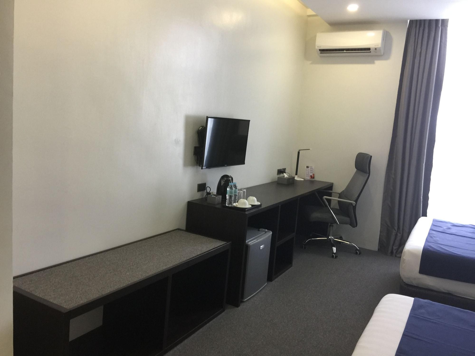 Mezzo Hotel Cebu Dış mekan fotoğraf