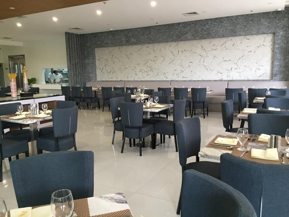Mezzo Hotel Cebu Dış mekan fotoğraf